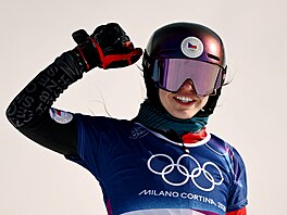 Zuzana Mad�rová slaví sv�j postup do semifinále v paralelním ob�ím slalomu...