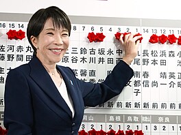 Sanae Takai�iová, japonská premiérka a p�edsedkyn� vládní Liberáln�...