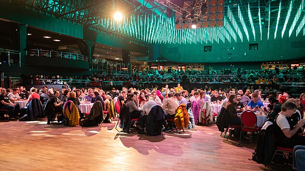 P�i Kv�z Open zaplnilo brn�nskou Bobyhall 115 t�m�, co� d�l� celkem asi 850 kv�z�k�. (7. �nora 2026)