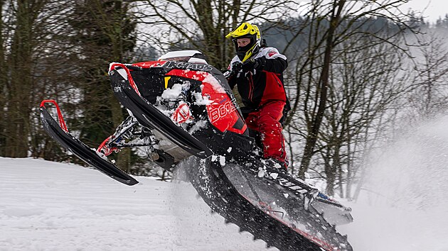 Sk�try Polaris ��d� ve sn�hu.