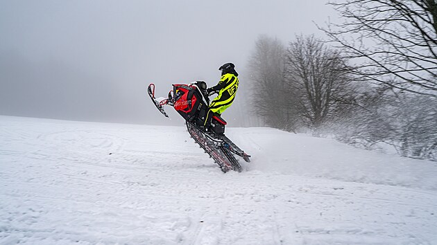 Sk�try Polaris ��d� ve sn�hu.