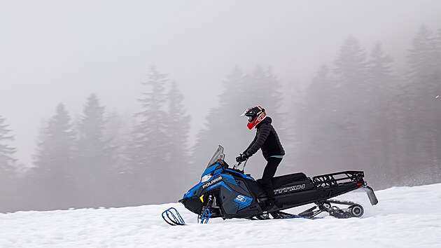 Sk�try Polaris ��d� ve sn�hu.