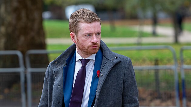 �éf kabinetu britského premiéra Keira Starmera, Morgan McSweeney.  (5....