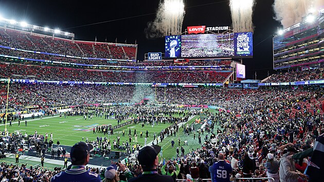 Hr��i Seattle Seahawks se raduj� z v�t�zstv� v Super Bowlu.