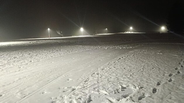 �idi� poni�il ly�a�sk� trat� v CHKO Jizersk� hory.