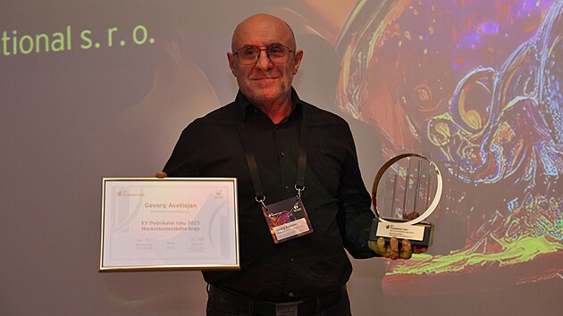 Majitel fr�decko-m�steck� spole�nosti Marlenka Gevorg Avetisjan u� pot�et� vyhr�l krajsk� kolo presti�n� sout�e EY Podnikatel roku. (4. �nora 2026)