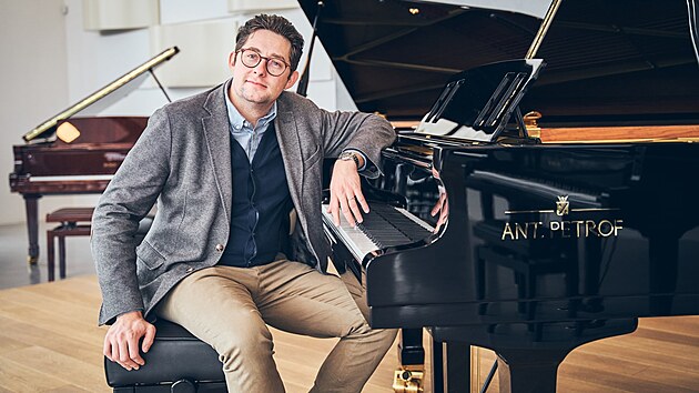 Vynikající klavírista Luká� Klánský u� nato�il Mozartovy koncerty pro �eskou...