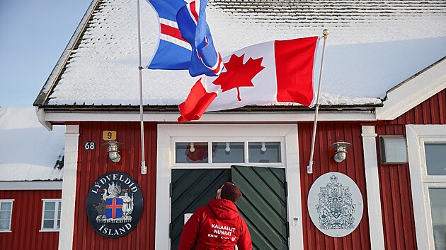 Francie a Kanada otev�raj� konzul�ty v gr�nsk�m hlavn�m m�st� Nuuku. (6. �nora 2026)