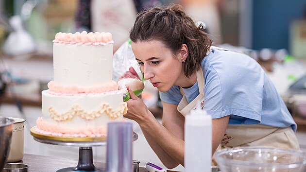 �eská televize, Pe�e celá zem�, IV. �ada, 6. díl, 2026, red velvet, vintage dort