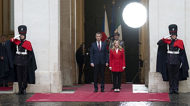 �esk� premi�r Andrej Babi� (ANO) na setk�n� s italskou premi�rkou Giorgiou Meloniovou v ��m� (4. �nor 2026)