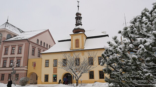 Z Hor�ck�ho muzea zat�m mus� n�v�t�vn�ci m��it na ve�ejn� toalety na opa�n� stran� n�m�st�. To se ale brzy zm�n�.