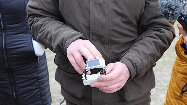 Lednov� odborn� odchyt zaj�c� poln�ch. Projekt vznikl ve spolupr�ci �esk� zem�d�lsk� univerzity v Praze, V�zkumn�ho �stavu lesn�ho hospod��stv� a myslivosti a Honebn�ho spole�enstva Bavorovice. C�lem projektu je l�pe porozum�t tomu, jak se zaj�ci v okol� m�sta pohybuj�, kudy nej�ast�ji proch�zej� a kde jim hroz� nejv�t�� nebezpe��. (5. ledna 2026)