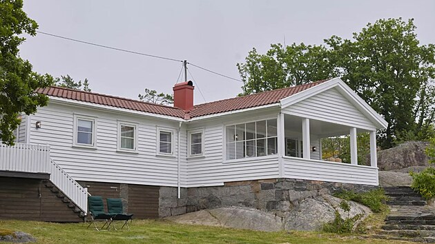 Zast�e�en� terasa je velk�m bonusem chaty.