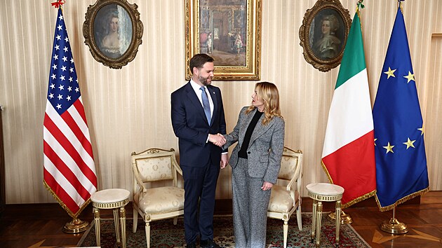 Americk� viceprezident J. D. Vance se b�hem sv� n�v�t�vy zimn�ch olympijsk�ch her setkal s italskou premi�rkou Giorgi� Meloniovou. (6. �nora 2026)