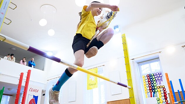 V Kvasic�ch na Krom���sku se konaly z�vody v hobby horsingu. (30. leden 2026)