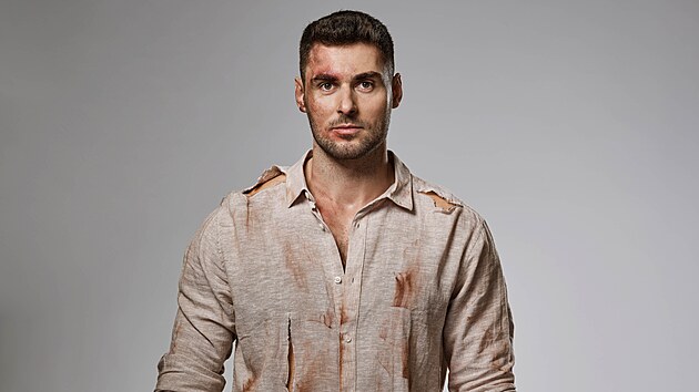 TRABO: Um� udr�ovat dobrou n�ladu v kolektivu, i kdy� prost�ed� Survivora pro...