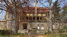 Uli�ní pr��elí vily Augusta Löw-Beera v ulici Hlinky v brn�nských Pisárkách....