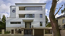 Architekti vyu�ili typické prvky i funkcionalistického stylu,