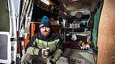 �Útulná� motorizovaná garsonka