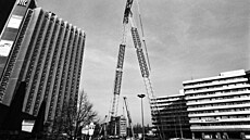 Interhotel Kongress v Chemintz (Karl-Marx-Stadtu) v bývalé NDR. Snímek z...