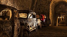 Zapomn�li na n�j dvakrát, ale jeho znovuobjevení se poka�dé vyplatilo. Napoprvé...