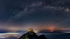 Dvoutisíciletá historie, posvátné místo taoismu a alespo� podle �í�an� ta...