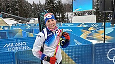 �eská biatlonistka a vlajkono�ka na olympijských hrách Lucie Charvátová b�hem...