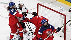 �eské hokejistky neudr�ely proti �výcarkám vedení.
