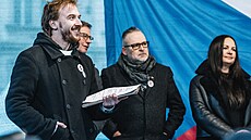 Demonstrace v centru Prahy na podporu prezidenta Pavla