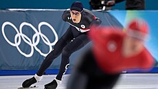 Metod�j Jílek p�i závodu na 5000 metr� v rychlobruslení na zimních olympijských...