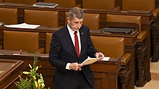 Mimo�ádná sch�ze Poslanecké sn�movny k vyslovení ned�v�ry vlád�. Na snímku...