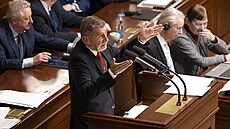 Mimo�ádná sch�ze Poslanecké sn�movny k vyslovení ned�v�ry vlád�. Na snímku...