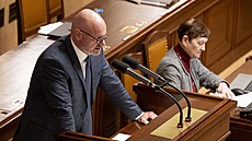 Mimo�ádná sch�ze Poslanecké sn�movny k vyslovení ned�v�ry vlád�. Na snímku...