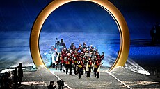 Slavnostní zahájení XXV. zimní olympiády v Itálii. �e�i nastoupili na �ty�ech...