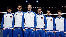 Tým �eských tenist� pro kvalifikaci Davis Cupu proti �védsku. Zleva Patrik...