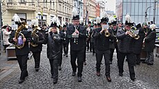 Záv�re�ný pochod horník� a jejich p�íznivc� centrem Ostravy k ukon�ení t�by...