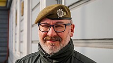 Luká� Volný se stará o nové uchaze�e, kte�í mí�í do armády.