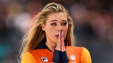 Rychlobrusla�ka Jutta Leerdamová z Nizozemska se raduje po závod� na 1000 metr�...