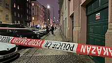 Kriminalisté vy�et�ují p�ípad mu�e, který vypadl z vysokých pater obytného domu...