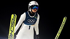Skokanka na ly�ích  Veronika Jen�ová. (7. února 2025)