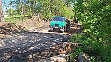 Silnice I/19 se kv�li sesouvání svahu a nutné sanaci opravovala naposledy na...