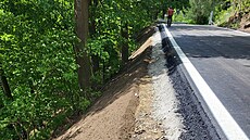 Silnice I/19 se kv�li sesouvání svahu a nutné sanaci opravovala naposledy na...