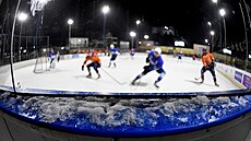 Winter Classic, hokejový zápas pod �irým nebem v Povrlech, hlavní zápas...