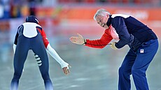 Trenér Petr Novák a jeho sv��enkyn� Martina Sáblíková na olympijských hrách v...