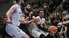 D��ín, 7.2. 2026, BK D��ín - Nymburk, zápas basketbalové ligy. Jaden Edwards u...