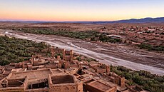 Natá�ely se zde nap�íklad filmy Gladiátor, Mumie a Princ z Persie: Písky �asu....