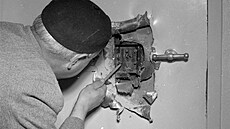 Stopy po vloupání do trezoru