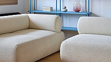 Pohodlná pohovka Cheers s �aloun�ním v p�íjemném krulu je od zna�ky Kler.