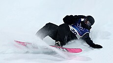 Laura Záveská padá p�i kvalifikaci na Big air (8. února 2026)