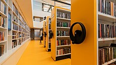 N�kdej�í kotelna na olomouckém sídli�ti nov� slou�í jako knihovna, ale také...